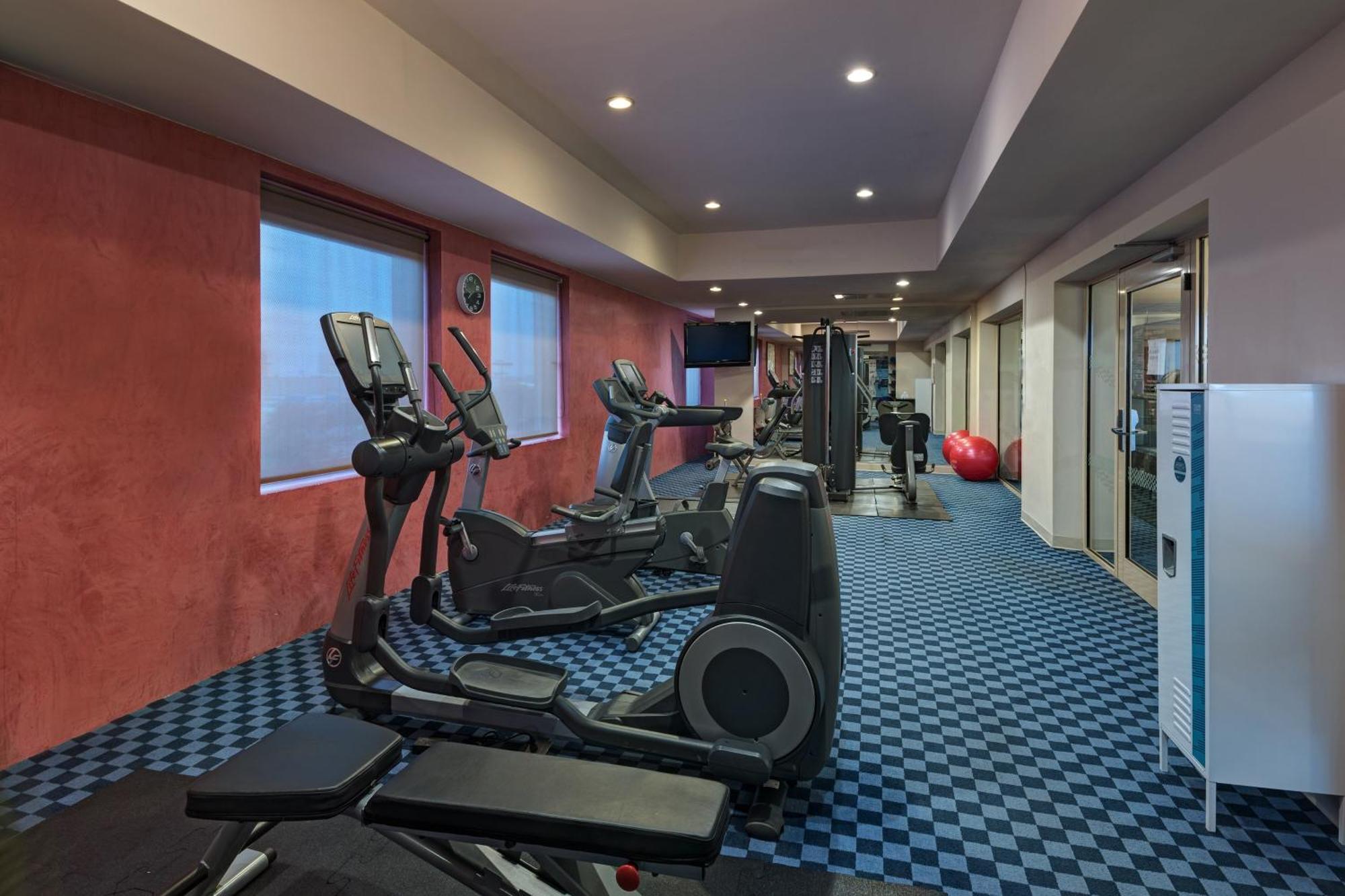 Four Points By Sheraton Monterrey Linda Vista Guadalupe  Esterno foto