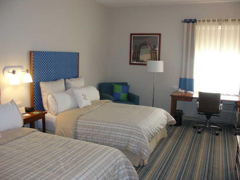 Four Points By Sheraton Monterrey Linda Vista Guadalupe  Esterno foto